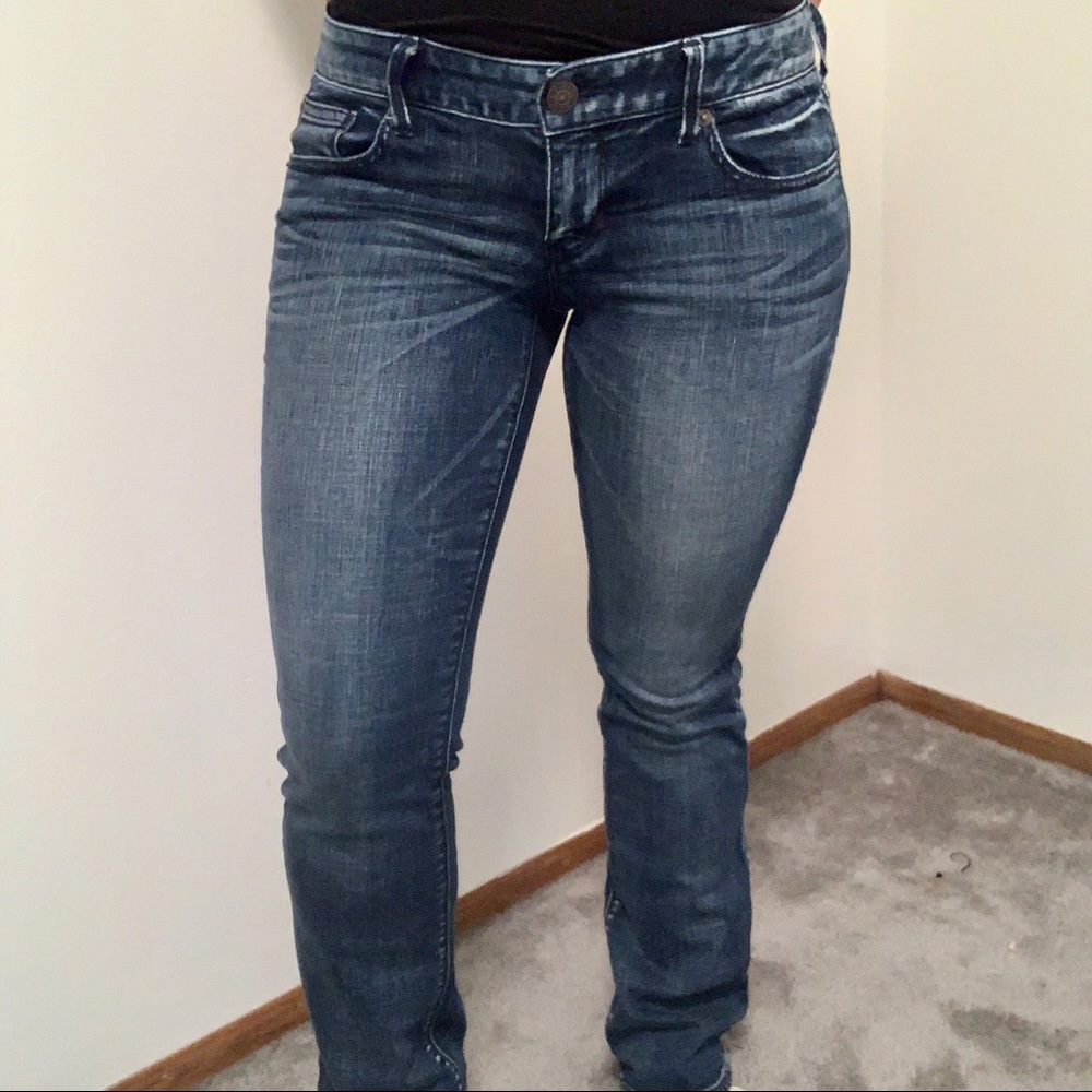 Dark Wash Express Jeans Barely Boot Size 4
